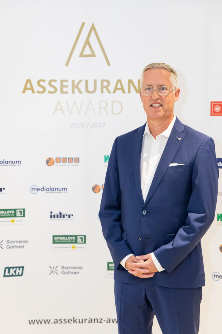260924-P-ASSEKURANZ-AWARD-SSCH_D5A5149