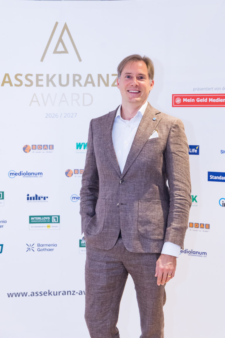 260924-P-ASSEKURANZ-AWARD-SSCH_D5A5306