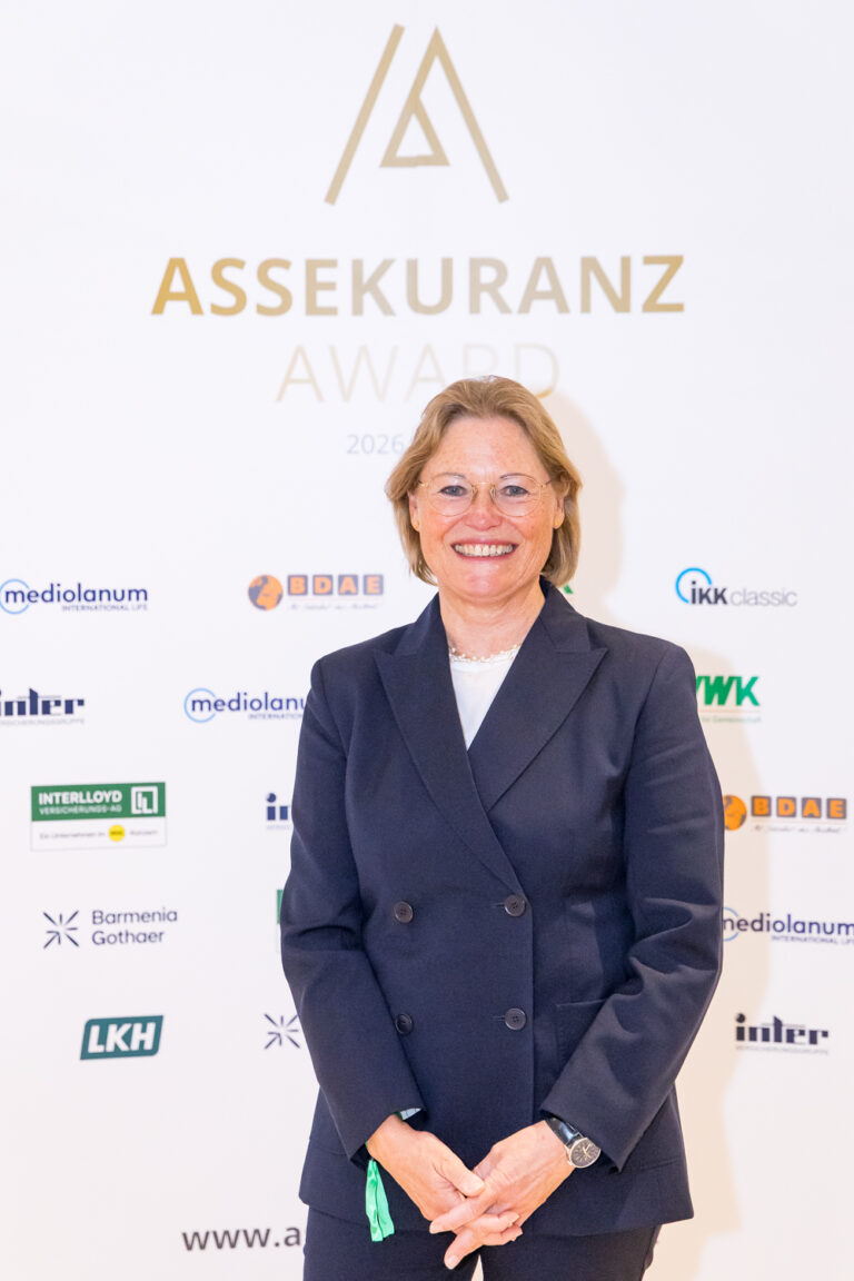 260924-P-ASSEKURANZ-AWARD-SSCH_D5A5360