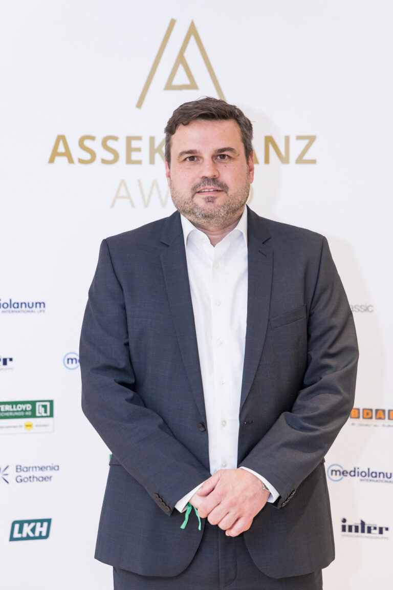 260924-P-ASSEKURANZ-AWARD-SSCH_D5A5453