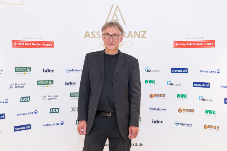260924-P-ASSEKURANZ-AWARD-SSCH_D5A5462
