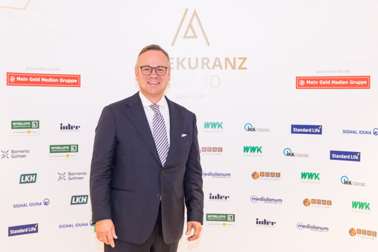260924-P-ASSEKURANZ-AWARD-SSCH_D5A5511