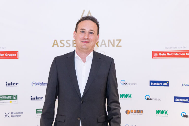 260924-P-ASSEKURANZ-AWARD-SSCH_D5A5595