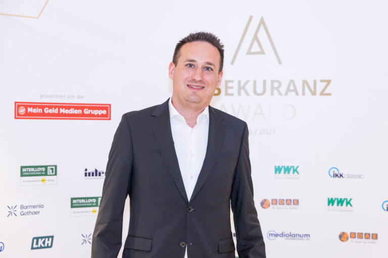 260924-P-ASSEKURANZ-AWARD-SSCH_D5A5601