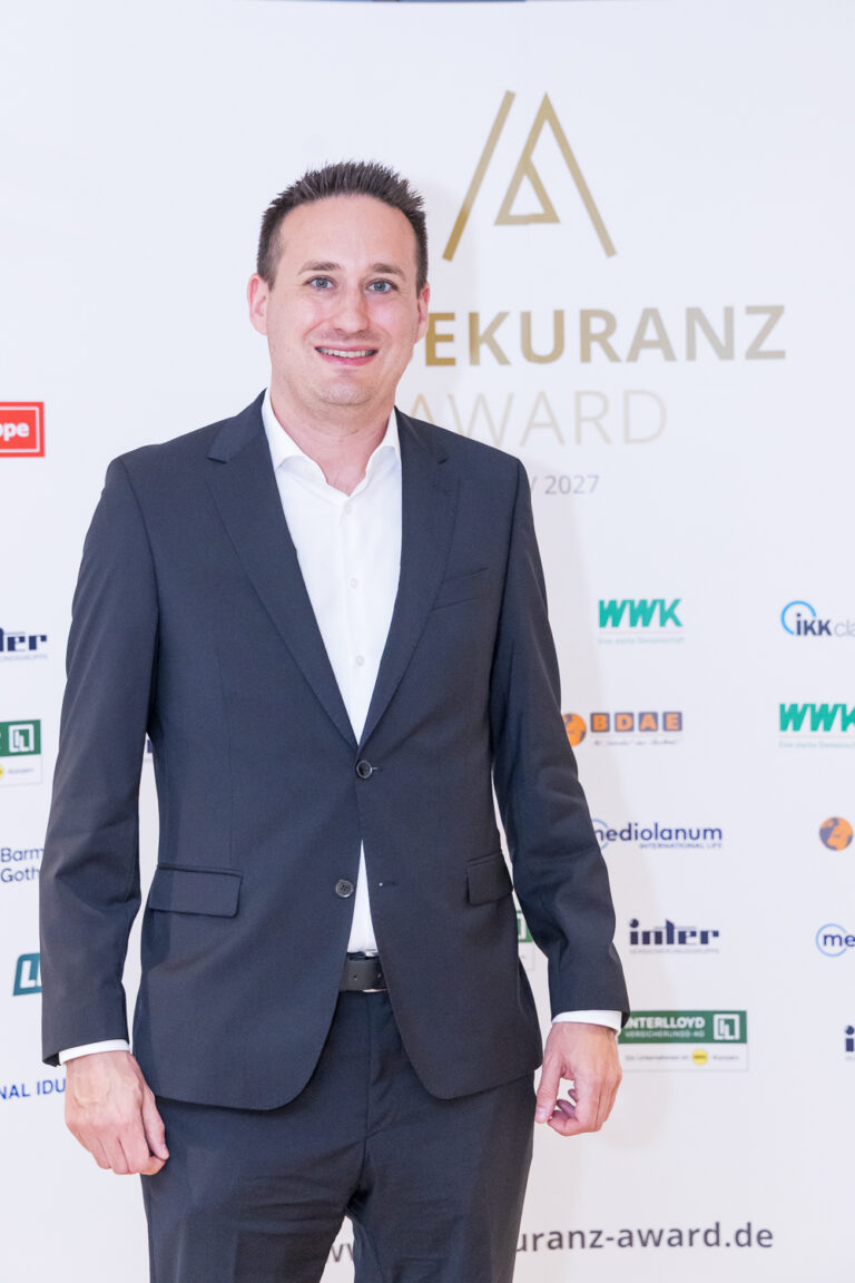 260924-P-ASSEKURANZ-AWARD-SSCH_D5A5608